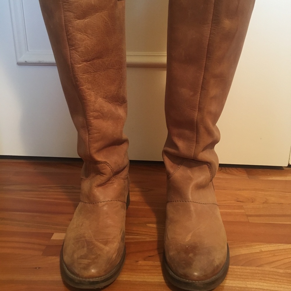 Distressed leather tall boot